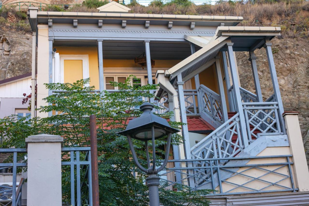 Apartment Nino Botanical Tbilisi Exterior photo